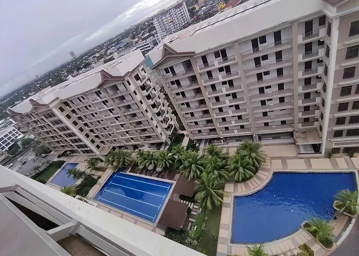 Simply Cozy 1 Bedroom Unit Near Skyway To Naia Aparthotel 4*